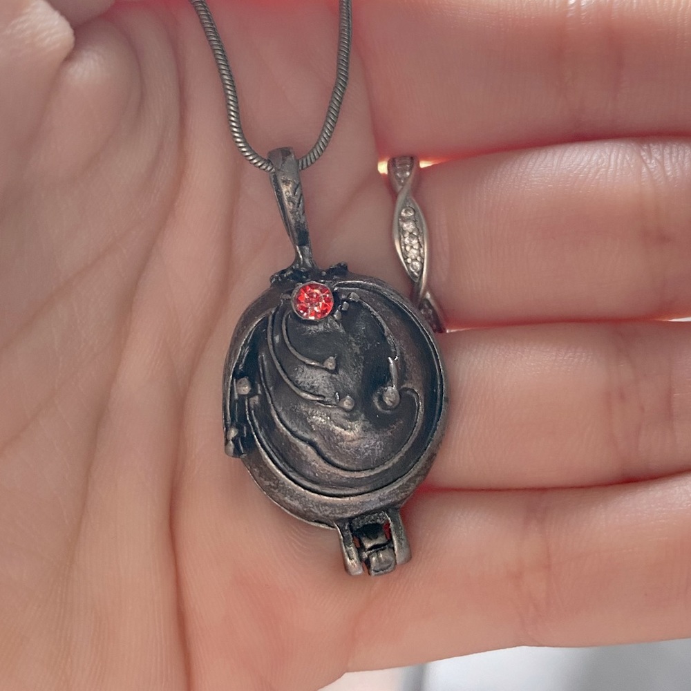 Elena Gilbert Necklace | The Vampire Diaries